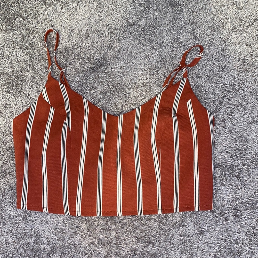 striped croptop
